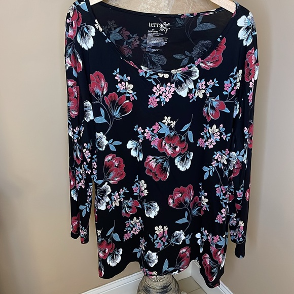 Terra & Sky Women's Flower Long Sleeves Floral Print Plus 3X - Picture 3 of 8